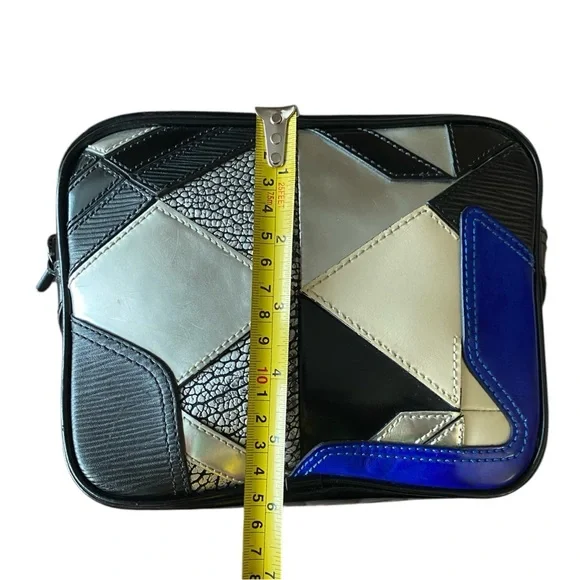 3.1 Phillip Lim 2012 ADXIAL PATCHWORK PATENT LEATHER CROSSBODY CAMERA BAG - Picture 4 of 14